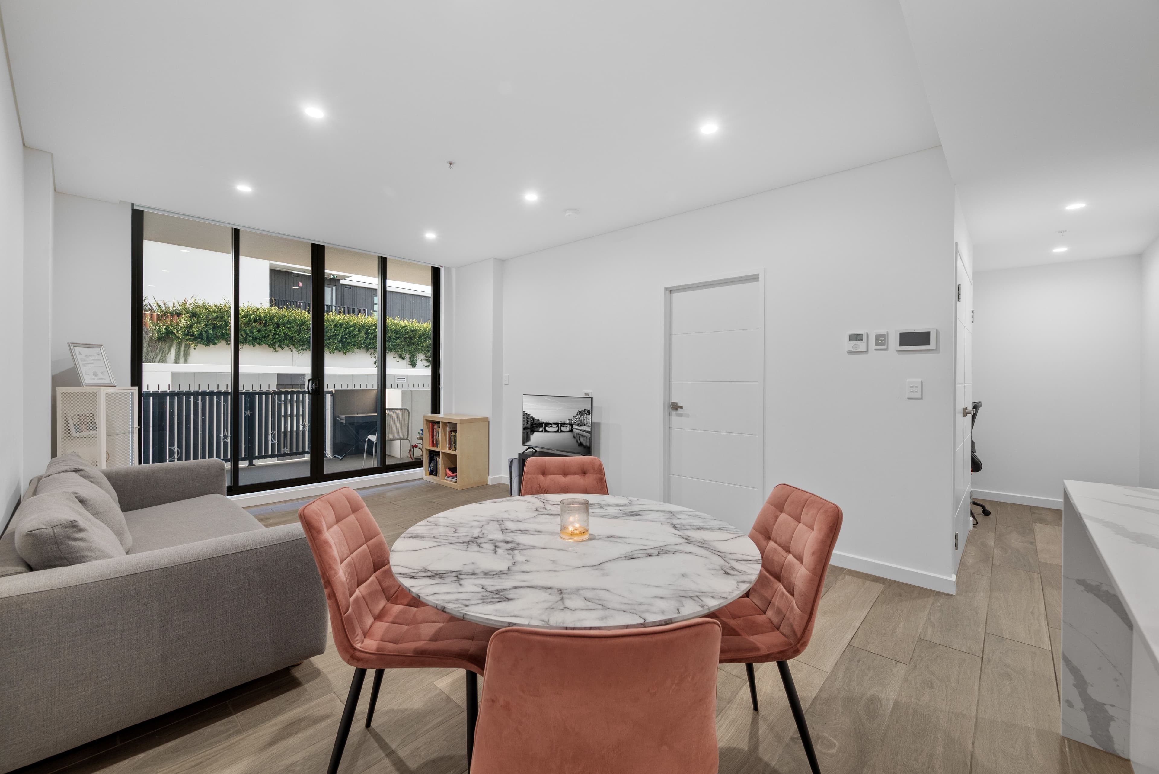 363 Bernera Road, Edmondson Park NSW 2174, Edmondson Park - Thumbnail 3
