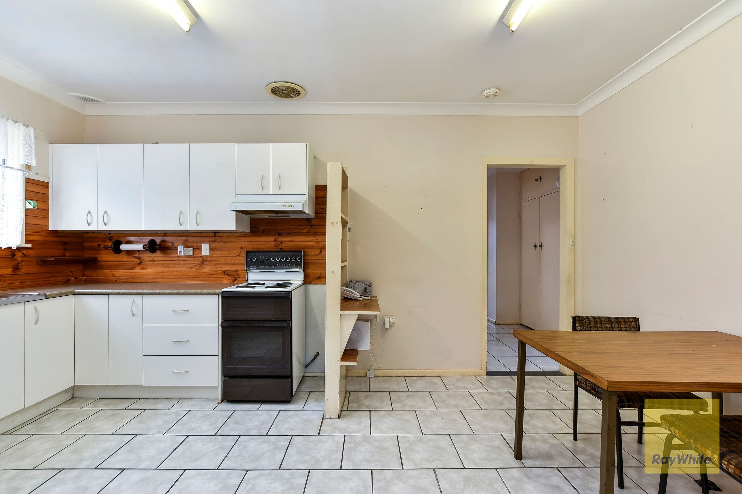 22 Carrington Avenue, Woy Woy NSW 2256, Woy Woy - Thumbnail 8