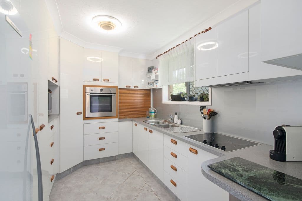 29 Cabarita Avenue, Tugun QLD 4224, Tugun - Thumbnail 3