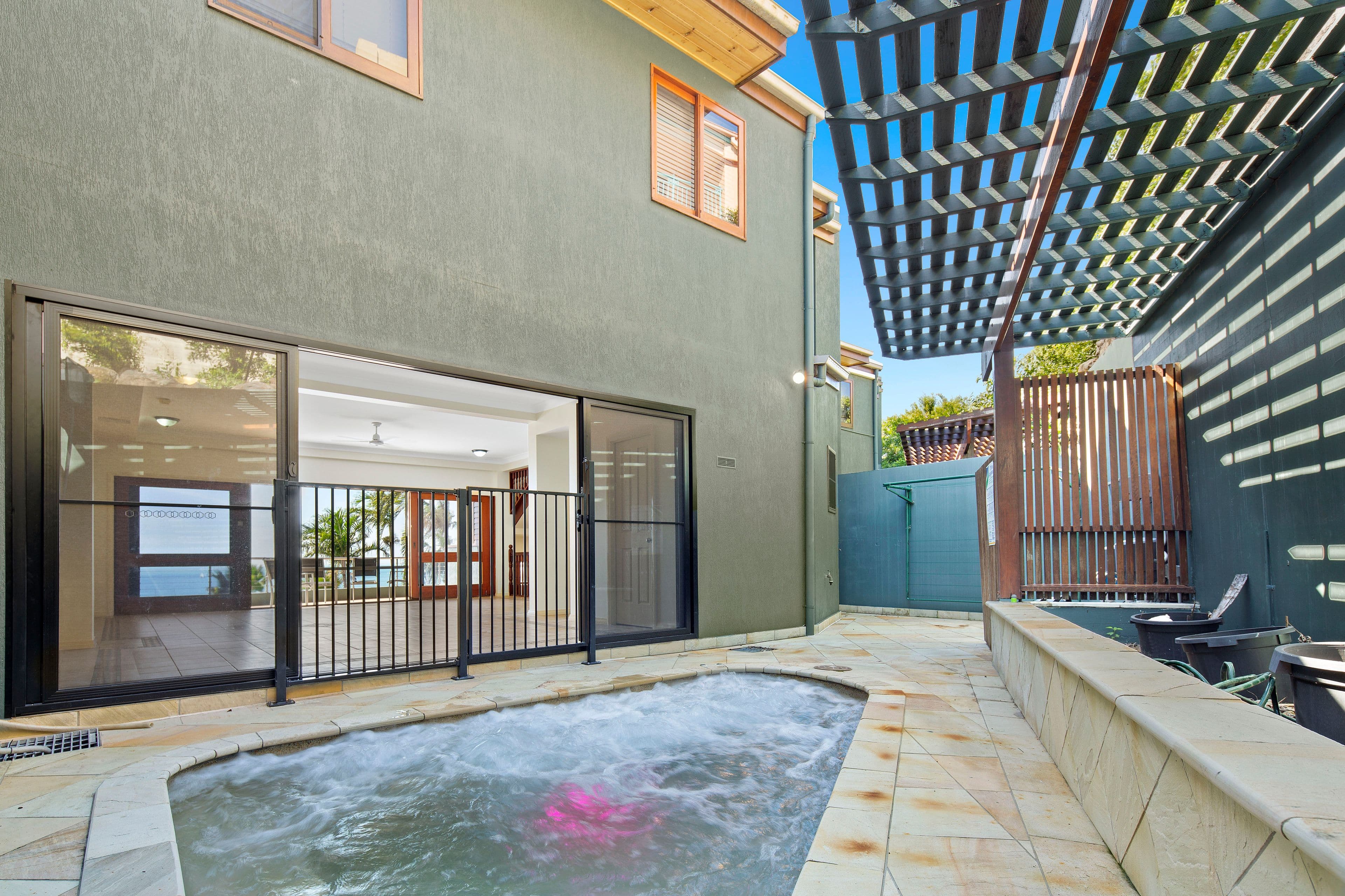 8 Golden Orchid Drive, Airlie Beach QLD 4802, Airlie Beach - Thumbnail 3
