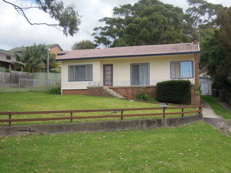 4 Mehaffey Street, WOONONA NSW 2517, Woonona - Image 1