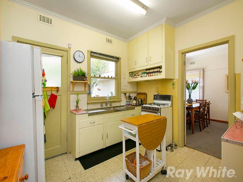 33 Jean Street, Cheltenham VIC 3192, Cheltenham - Thumbnail 7