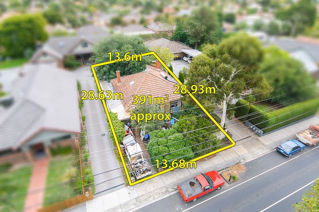 9 Golf Links Avenue, OAKLEIGH VIC 3166, Oakleigh - Image 1
