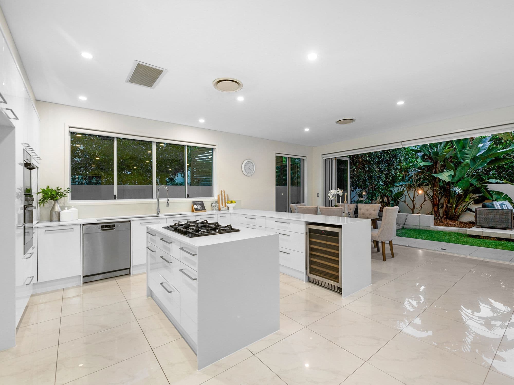 134 Alexandra Road, Clayfield QLD 4011, Clayfield - Thumbnail 5