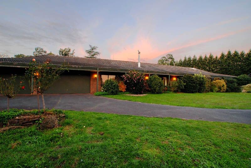 5 Pioneer Drive, TEMPLESTOWE VIC 3106, Templestowe - Thumbnail 2
