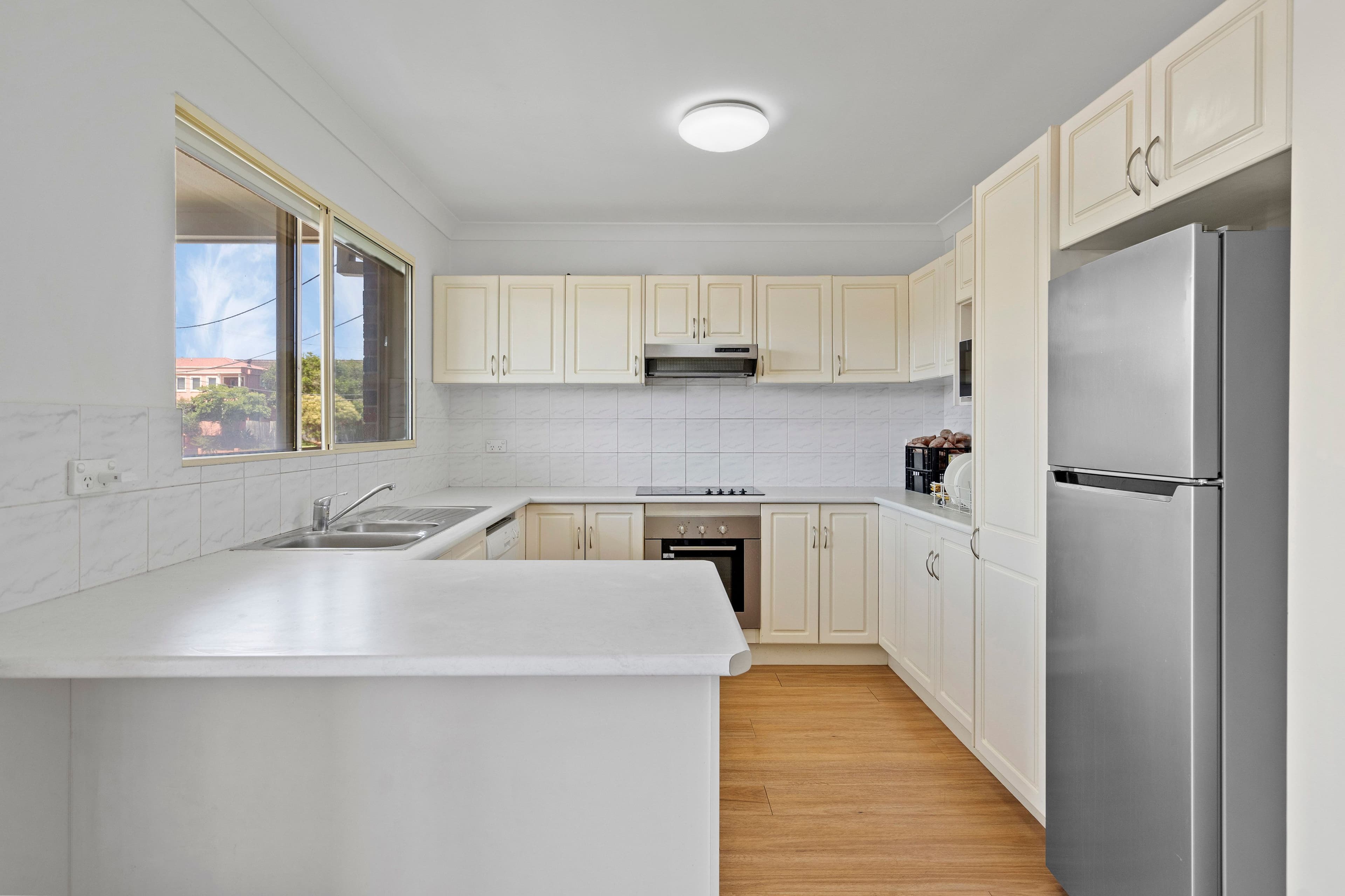 1 Peach Street, Greenslopes QLD 4120, Greenslopes - Thumbnail 5