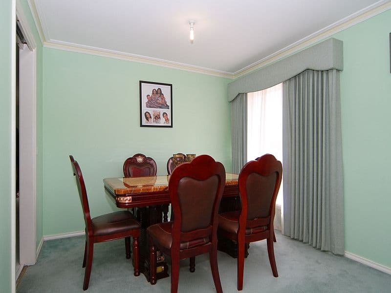 3 Butler Place, MILL PARK VIC 3082, Mill Park - Thumbnail 3
