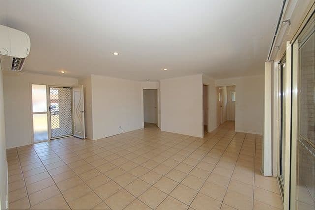 44 Paradise Avenue, THABEBAN QLD 4670, Thabeban - Thumbnail 3