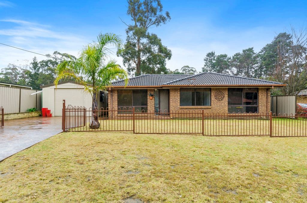 6 Telopea Road, Hill Top - Image 1