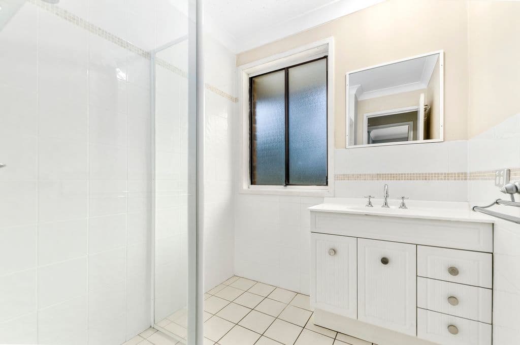 6 Telopea Road, Hill Top - Thumbnail 4
