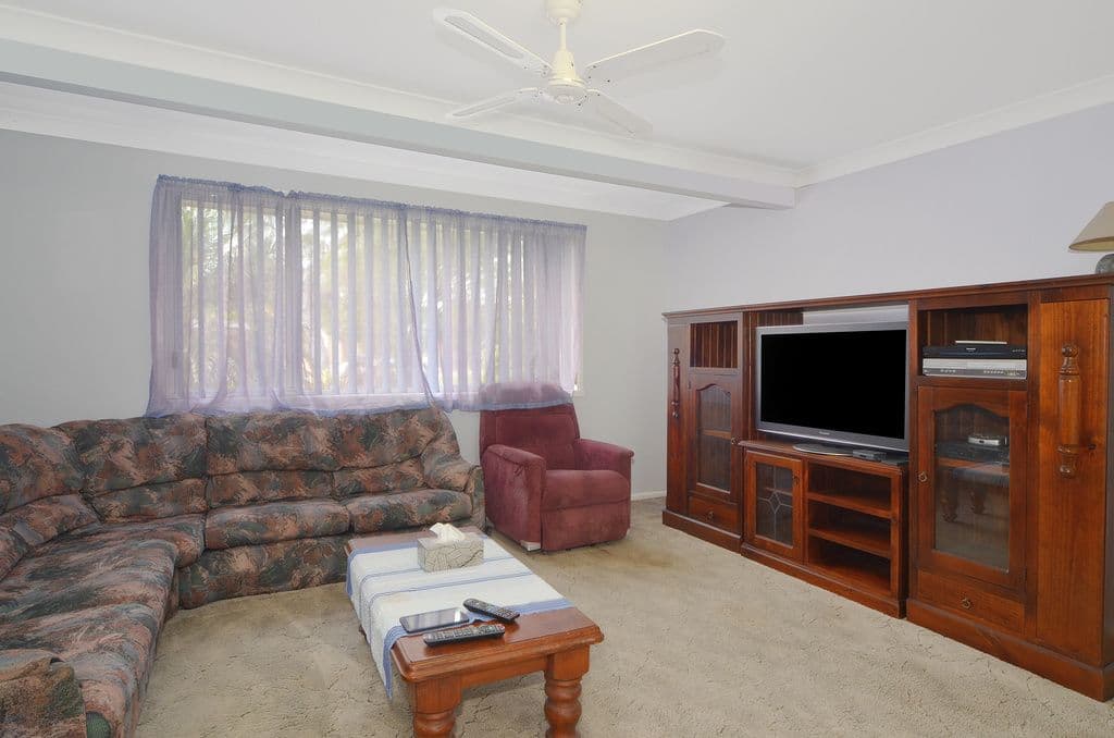 48 Ulster Avenue, Warilla NSW 2528, Warilla - Thumbnail 2