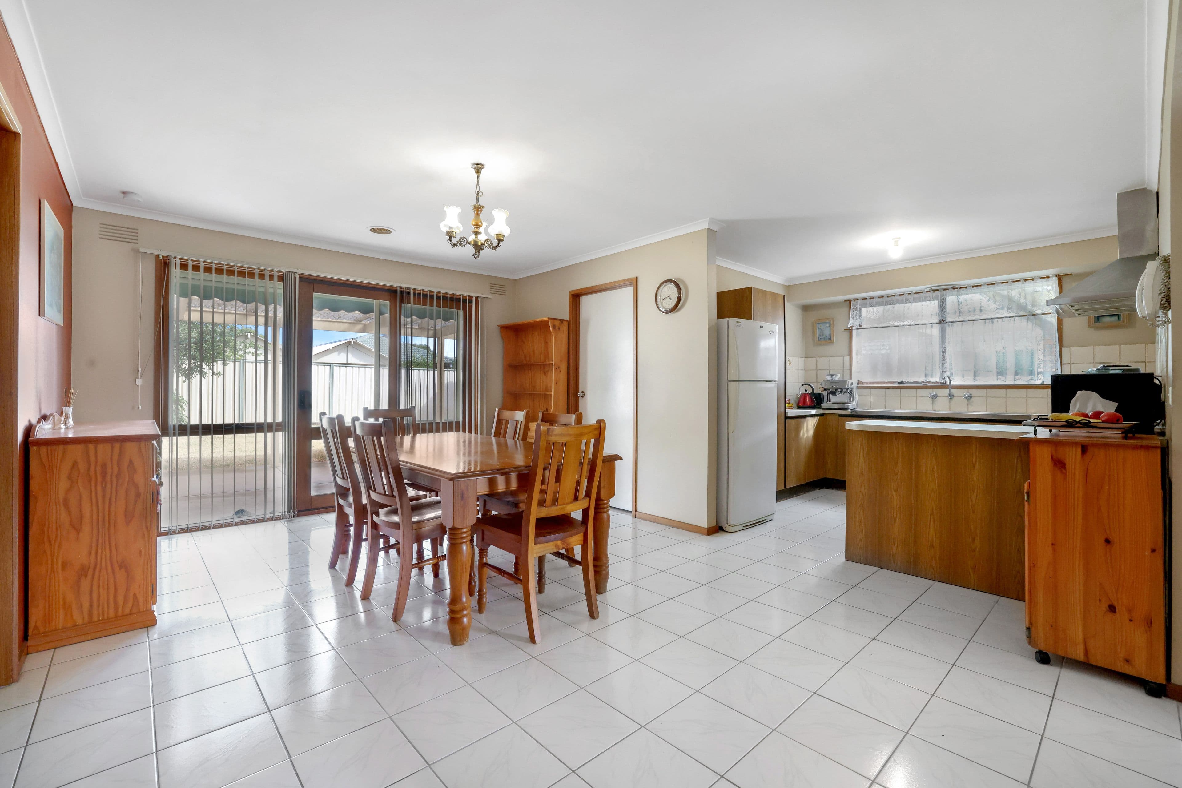 6 Arnold Court, Hoppers Crossing VIC 3029, Hoppers Crossing - Thumbnail 4