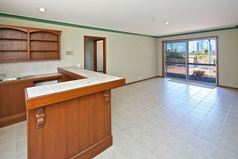 5 Reynolds Avenue, LABRADOR QLD 4215, Labrador - Thumbnail 5