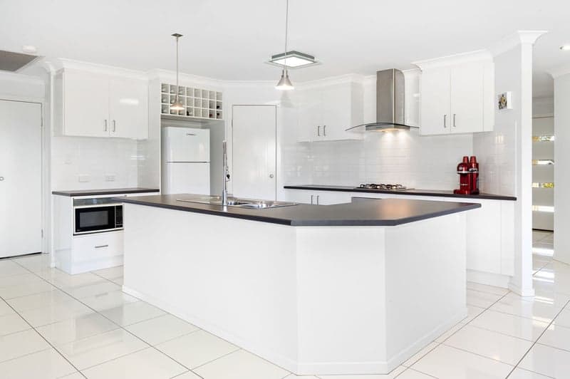9 Wallaby Place, Morayfield - Thumbnail 2