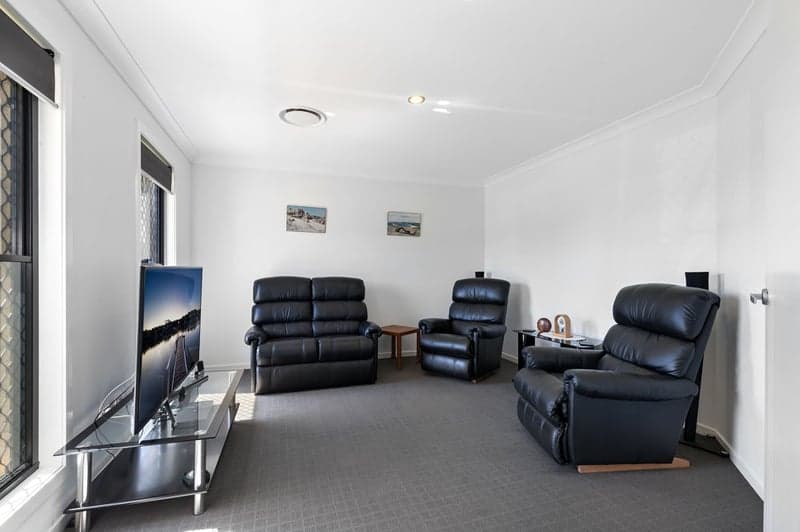 9 Wallaby Place, Morayfield - Thumbnail 6