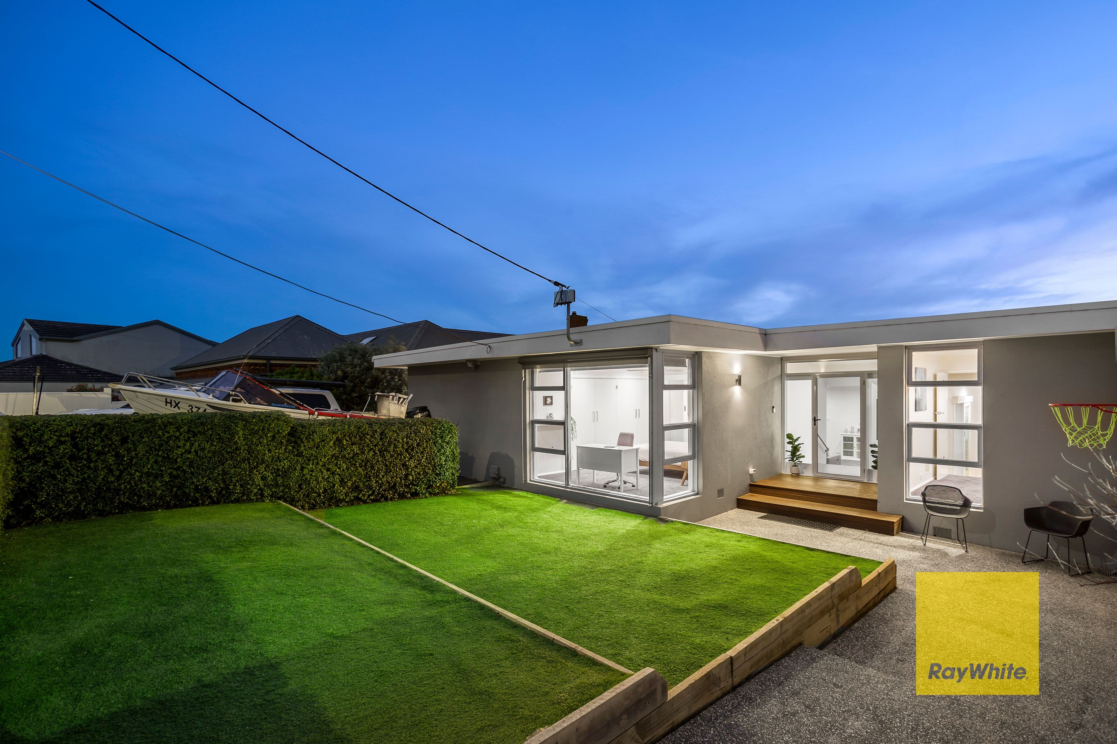 47 Montpellier Drive, Highton VIC 3216, Highton - Thumbnail 3
