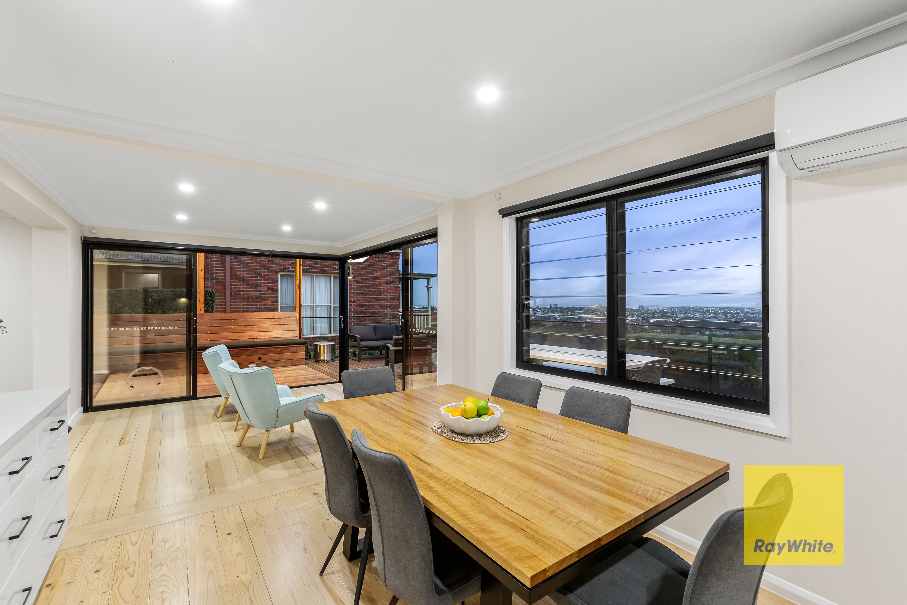 47 Montpellier Drive, Highton VIC 3216, Highton - Thumbnail 8