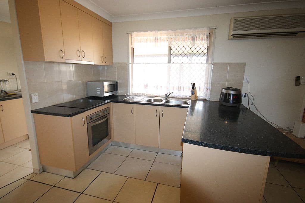 18 Charles Street, Mundubbera QLD 4626, Mundubbera - Thumbnail 2