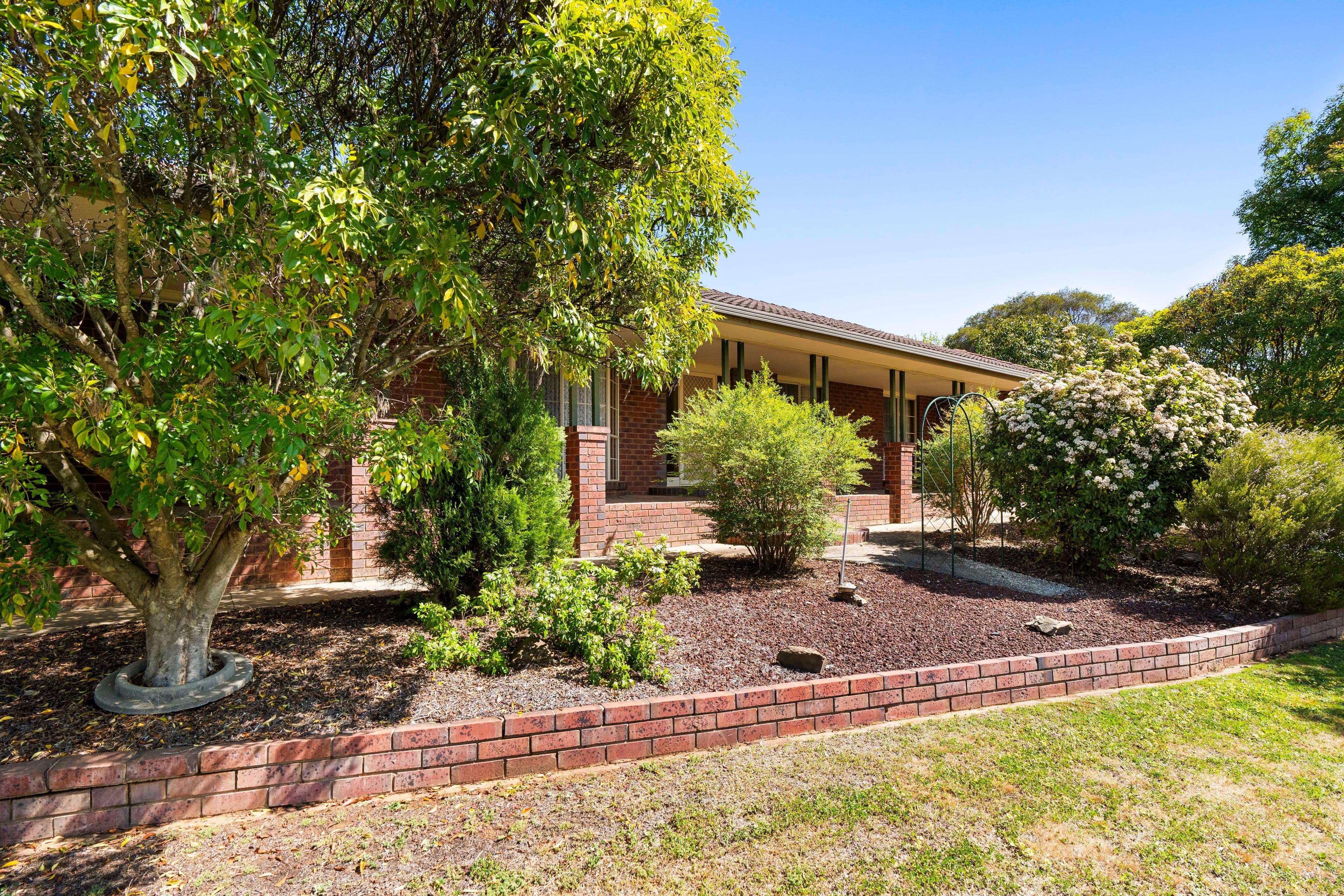 2 Kurrajong Avenue, FOREST HILL NSW 2651, Forest Hill - Image 1
