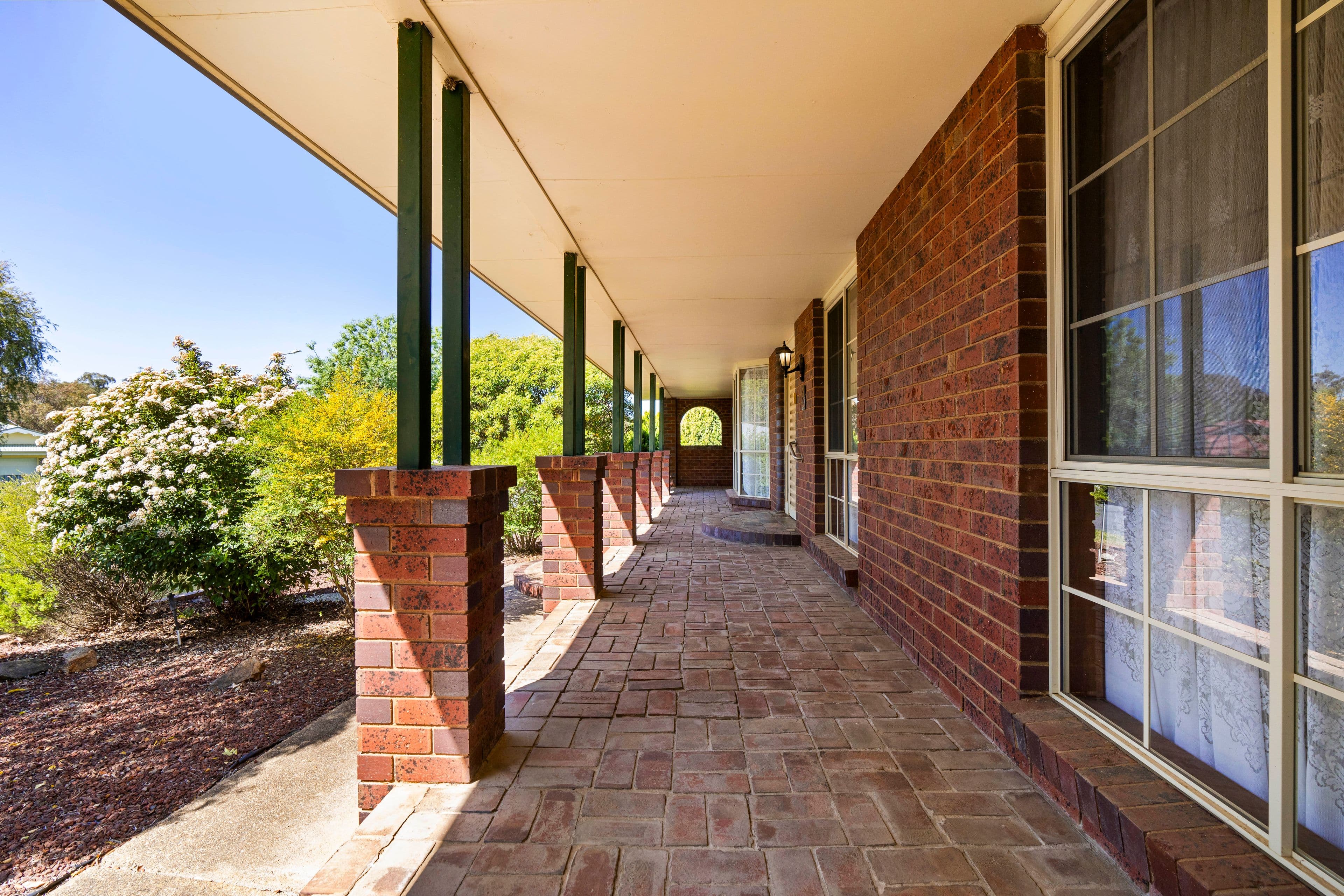 2 Kurrajong Avenue, FOREST HILL NSW 2651, Forest Hill - Thumbnail 3