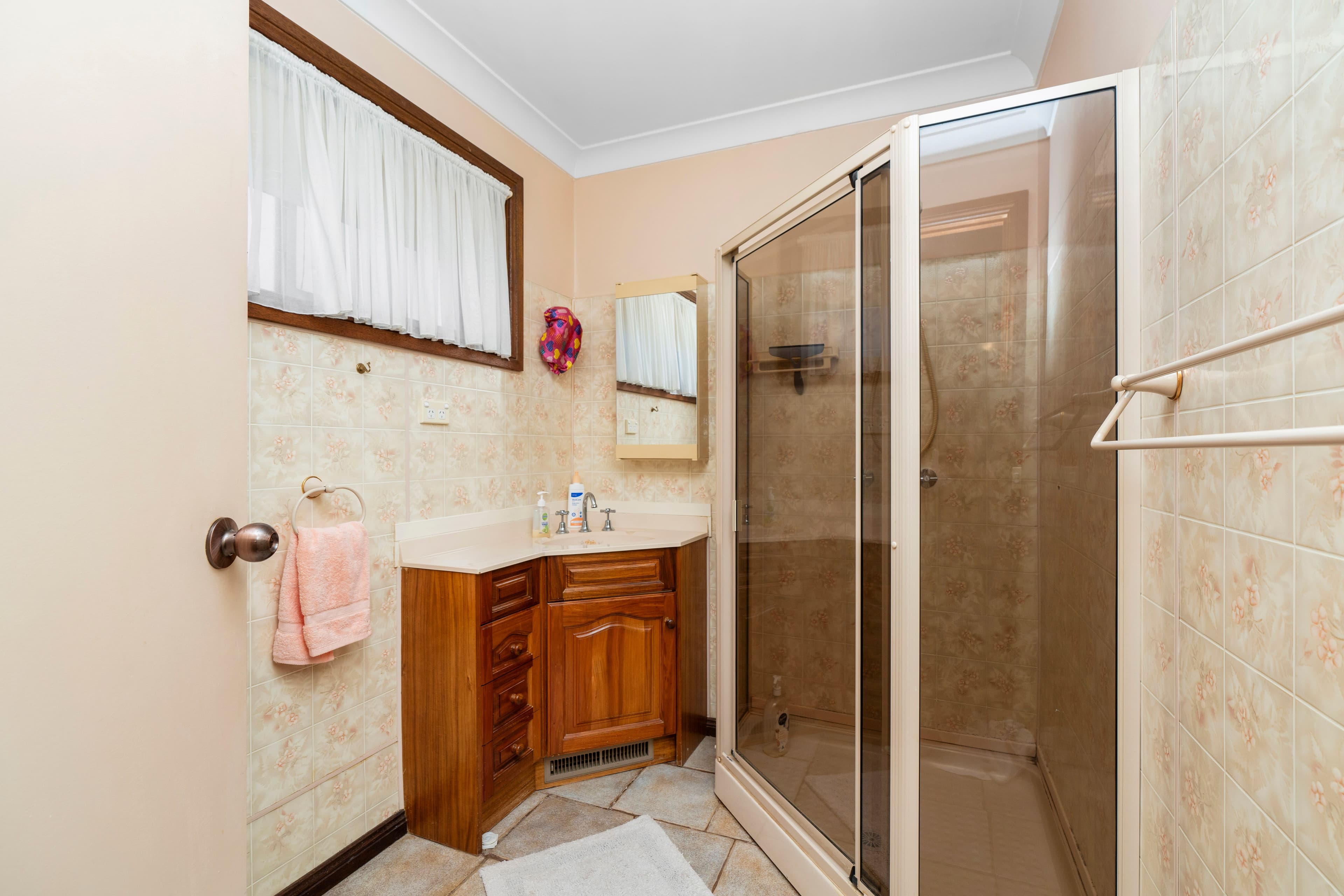 2 Kurrajong Avenue, FOREST HILL NSW 2651, Forest Hill - Thumbnail 8