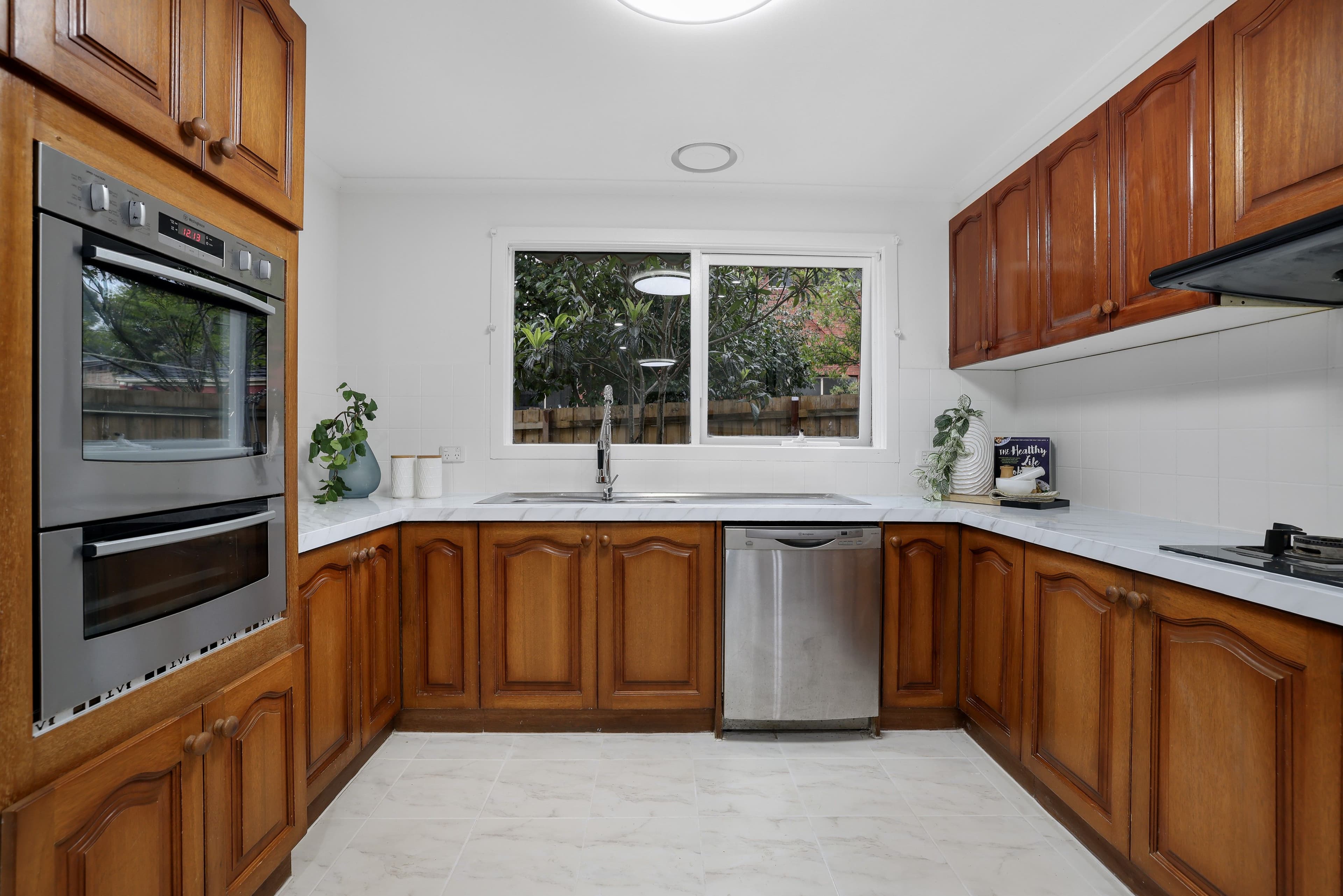 94 Old Orchard Drive, Wantirna South VIC 3152, Wantirna South - Thumbnail 6