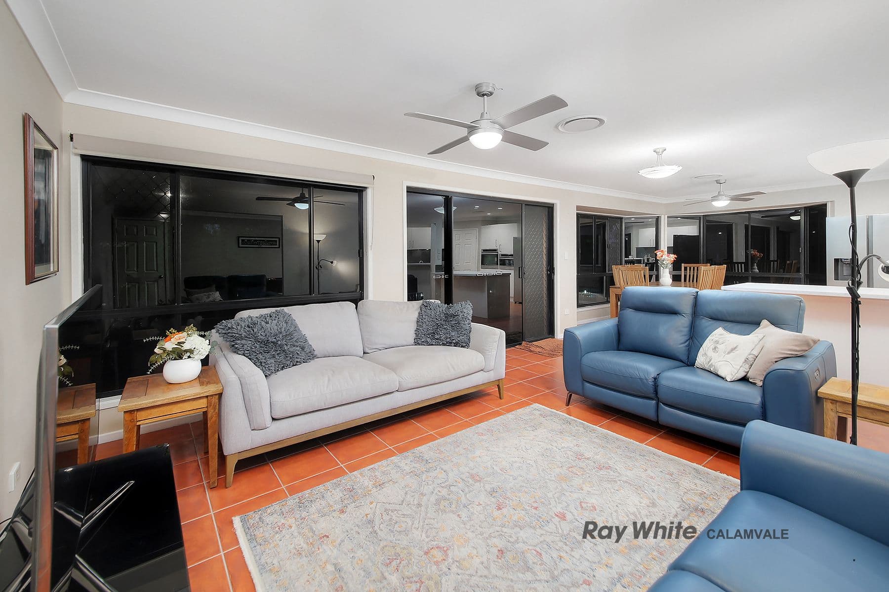 17 Fitzroy Place, Forest Lake QLD 4078, Forest Lake - Thumbnail 4