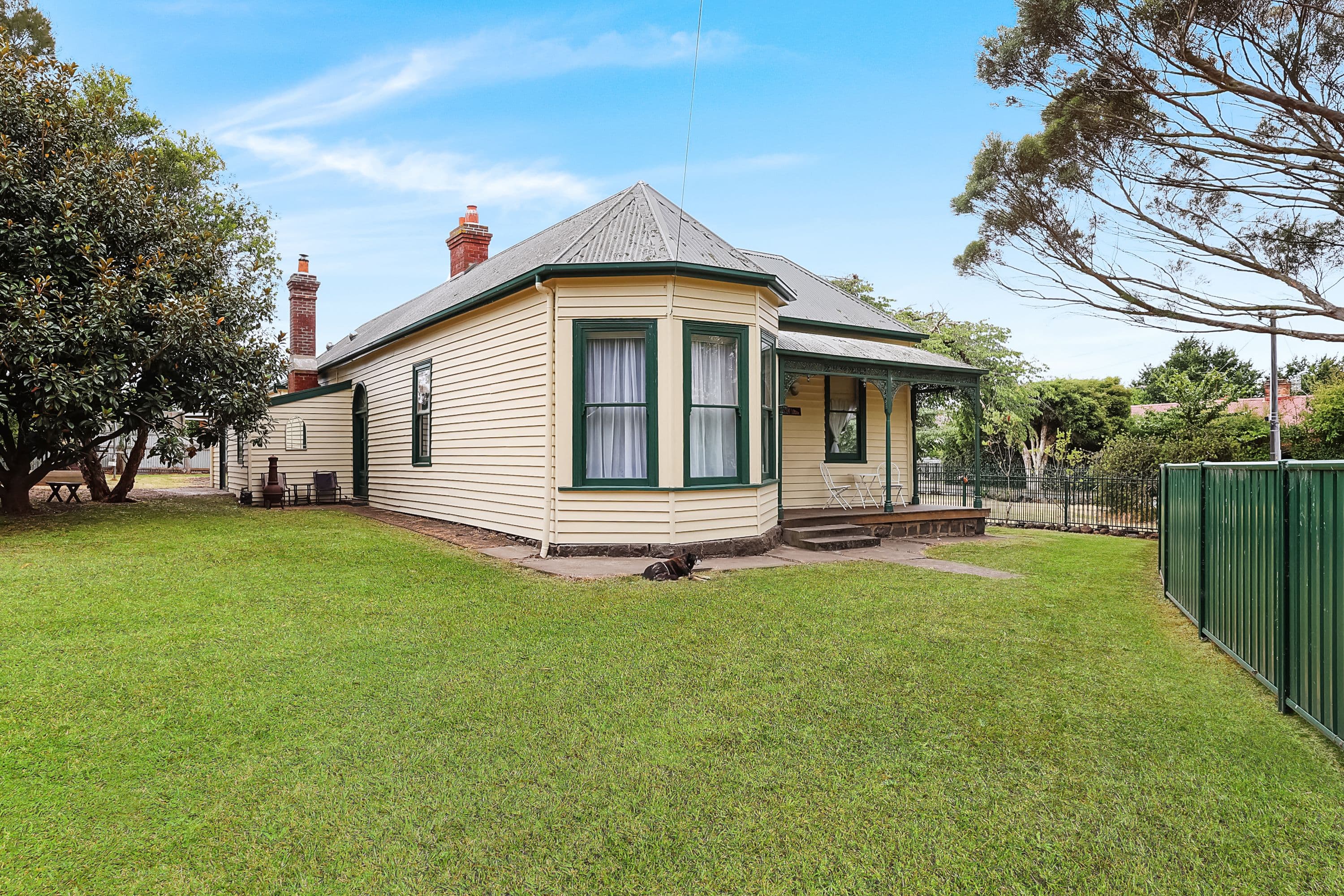 10 Ware Street, Camperdown VIC 3260, Camperdown - Thumbnail 2