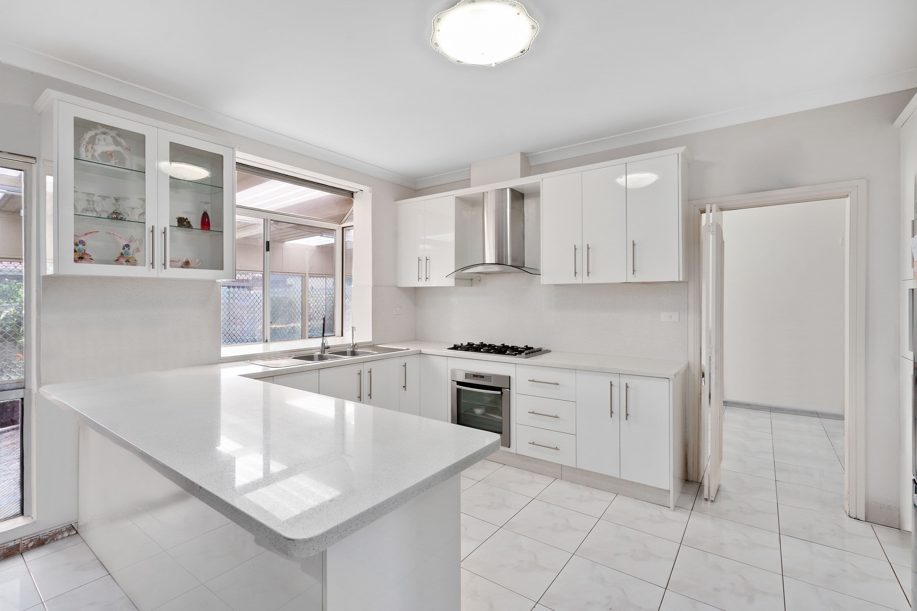 26 Nineveh Crescent, Greenfield Park NSW 2176, Greenfield Park - Thumbnail 4
