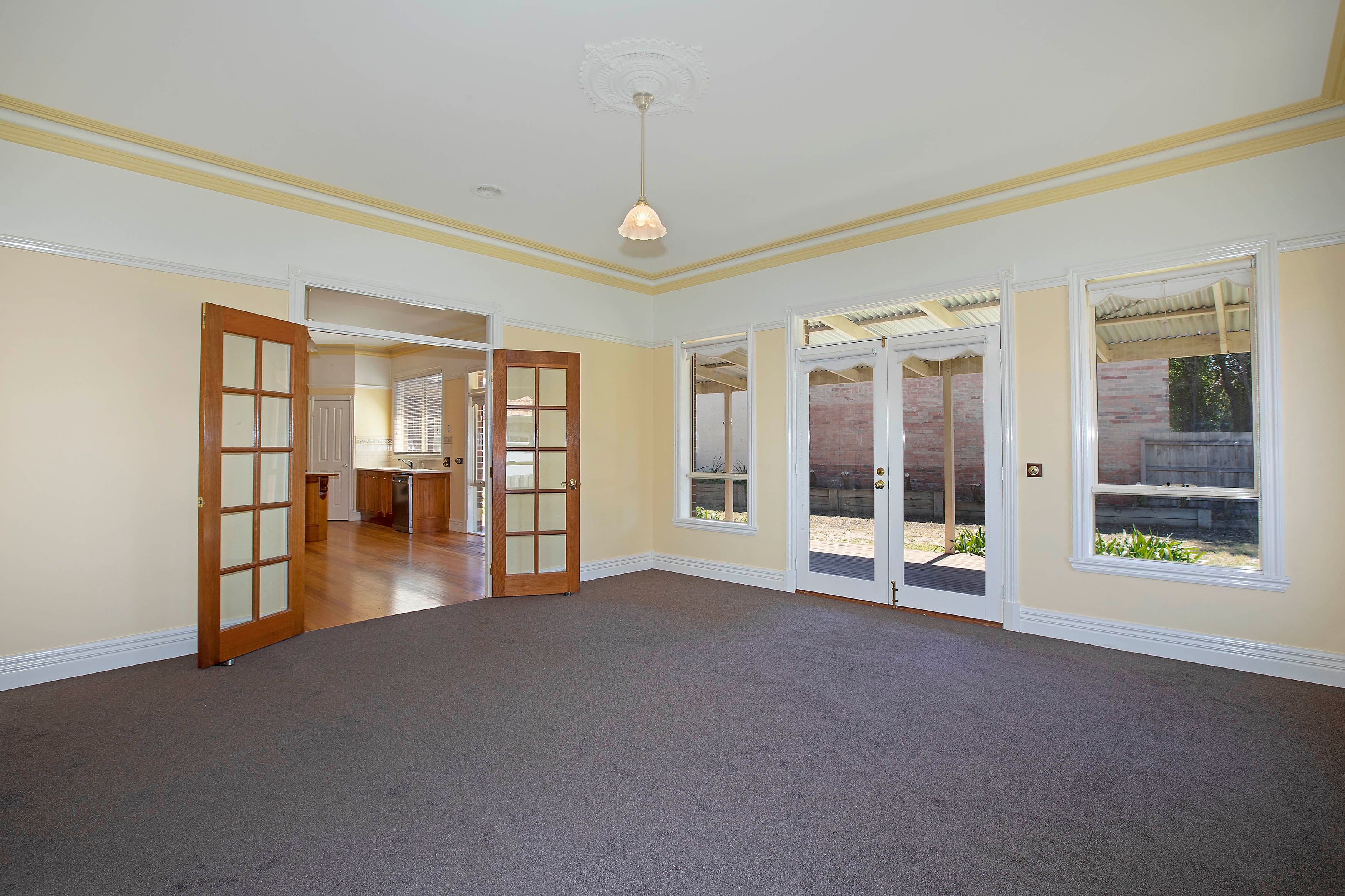 6 Wickenby Court, Highton VIC 3216, Highton - Thumbnail 5
