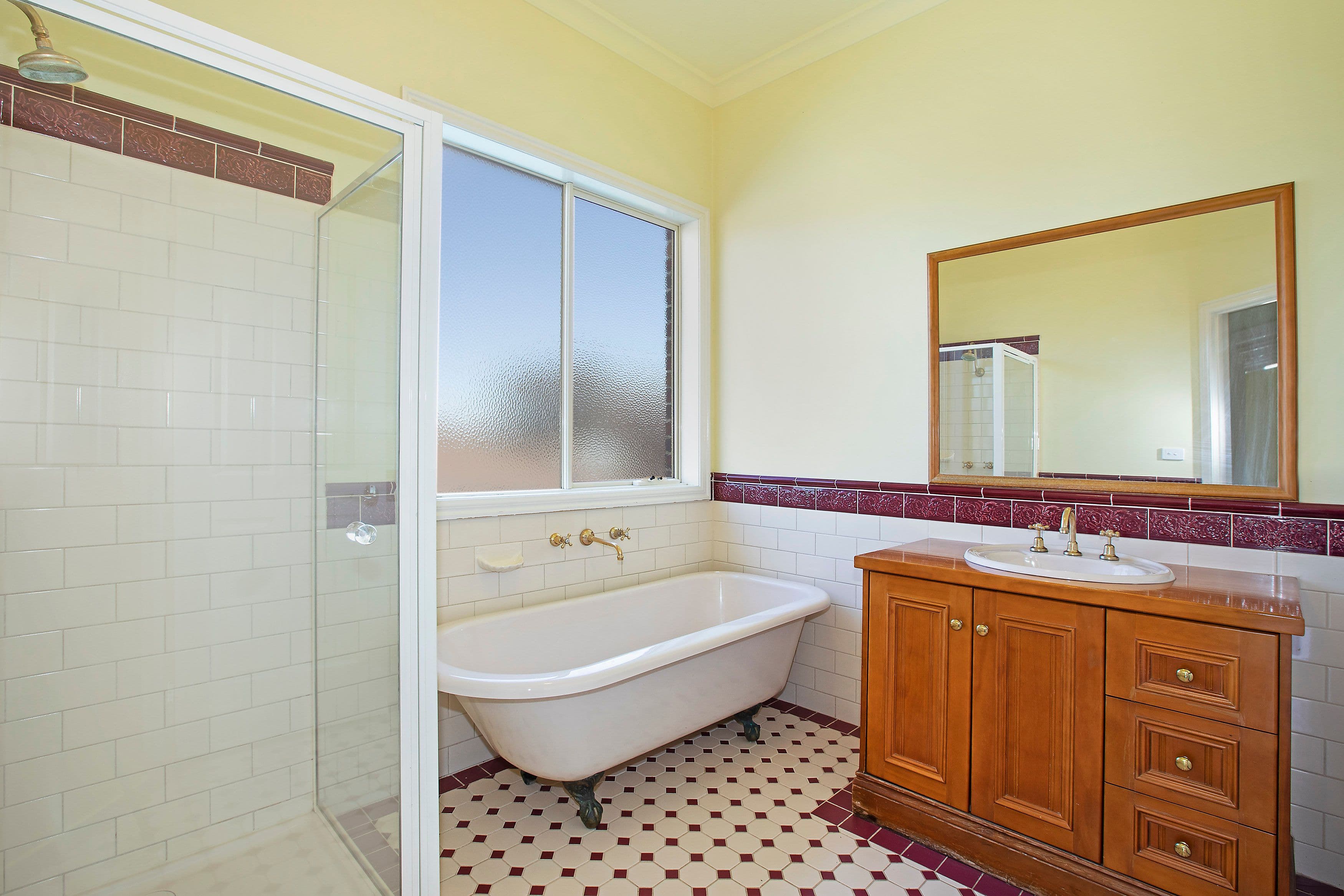 6 Wickenby Court, Highton VIC 3216, Highton - Thumbnail 8