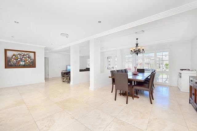11 Cordeaux Crescent, Sylvania Waters NSW 2224, Sylvania Waters - Thumbnail 2