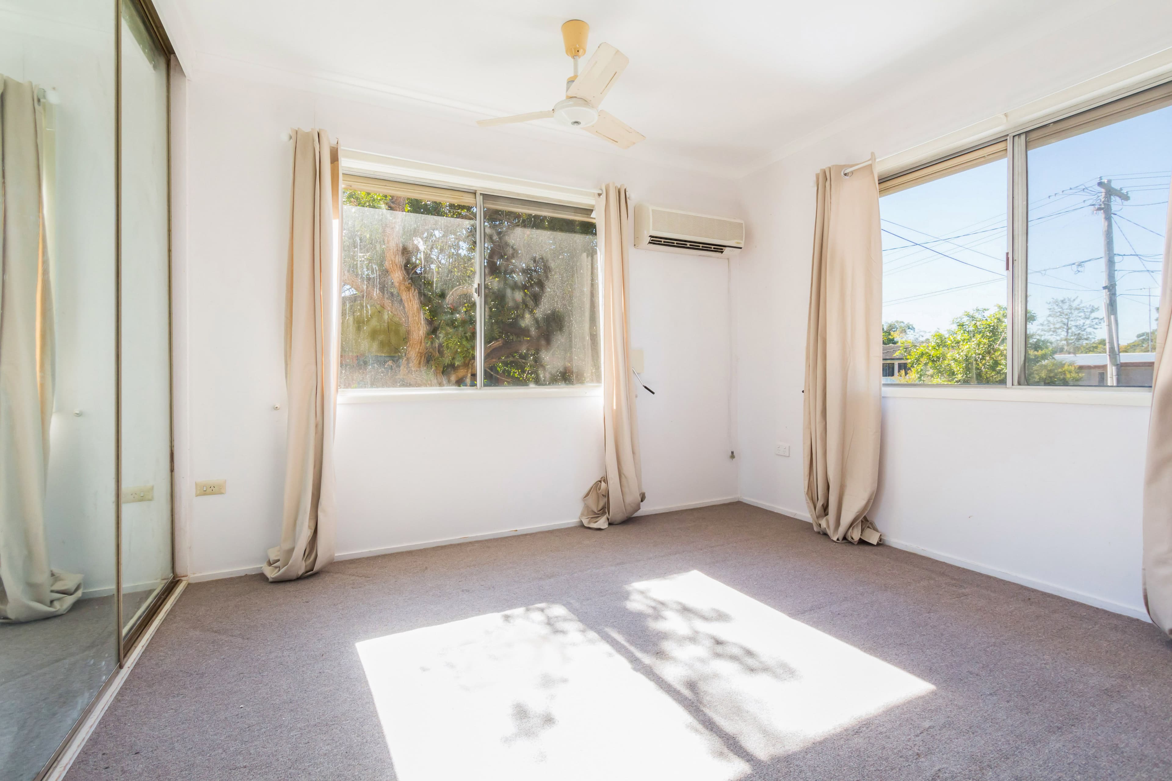 7 Edward Street, Woodridge QLD 4114, Woodridge - Thumbnail 4