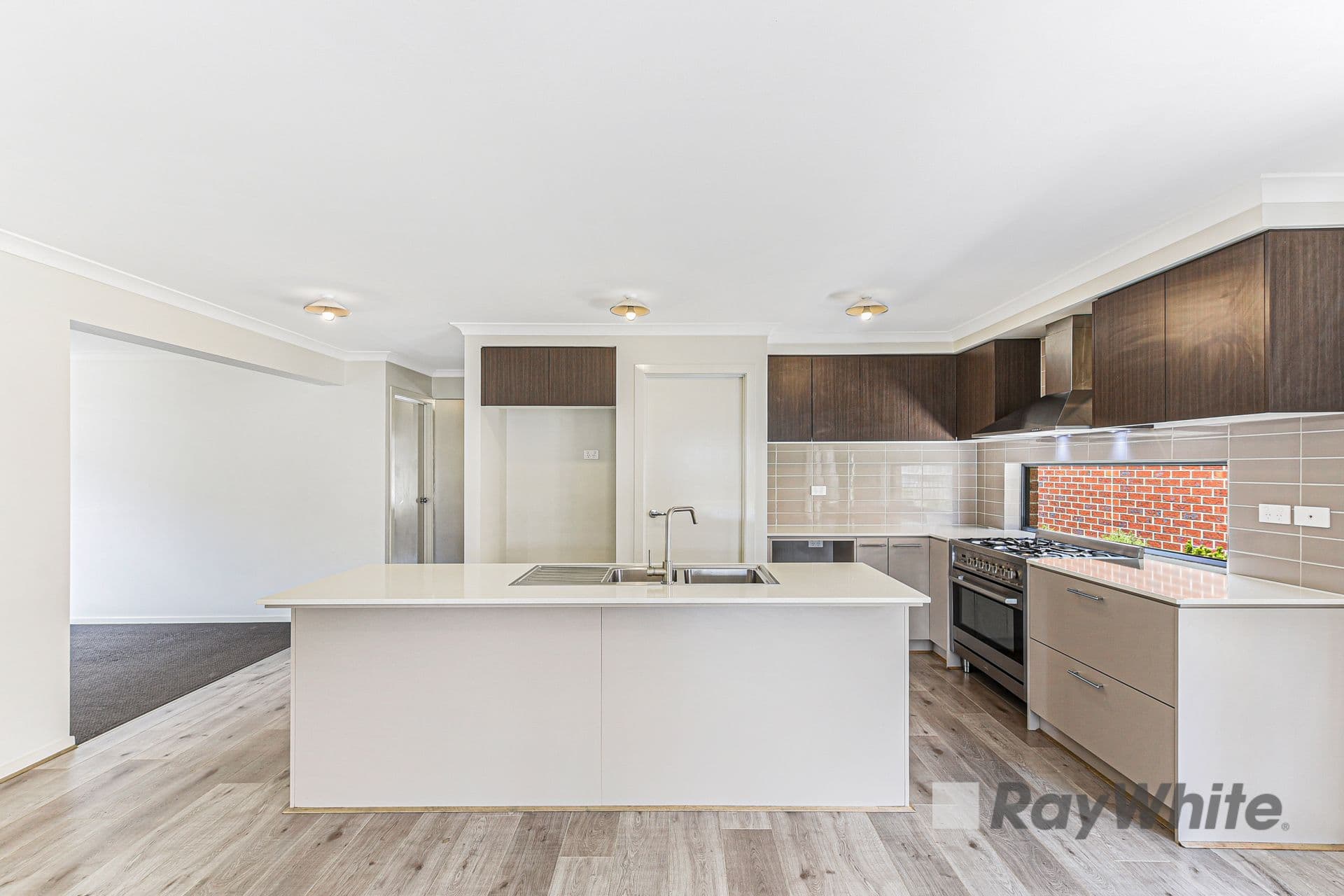 97 Deoro Parade, Clyde North VIC 3978, Clyde North - Thumbnail 4