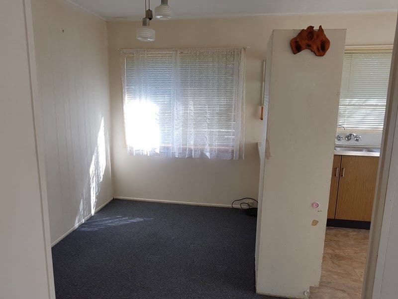 56 Nyanza Street, Woodridge QLD 4114, Woodridge - Thumbnail 3