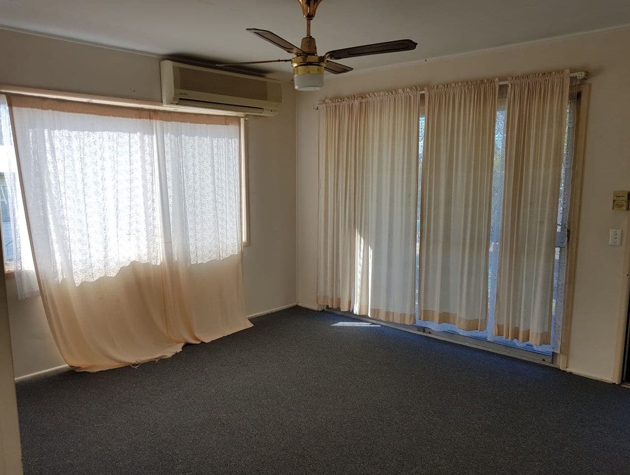 56 Nyanza Street, Woodridge QLD 4114, Woodridge - Thumbnail 5