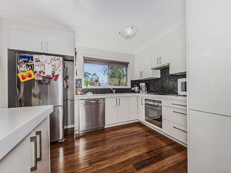 361 Horizon Drive, RIVERHILLS QLD 4074, Riverhills - Thumbnail 2