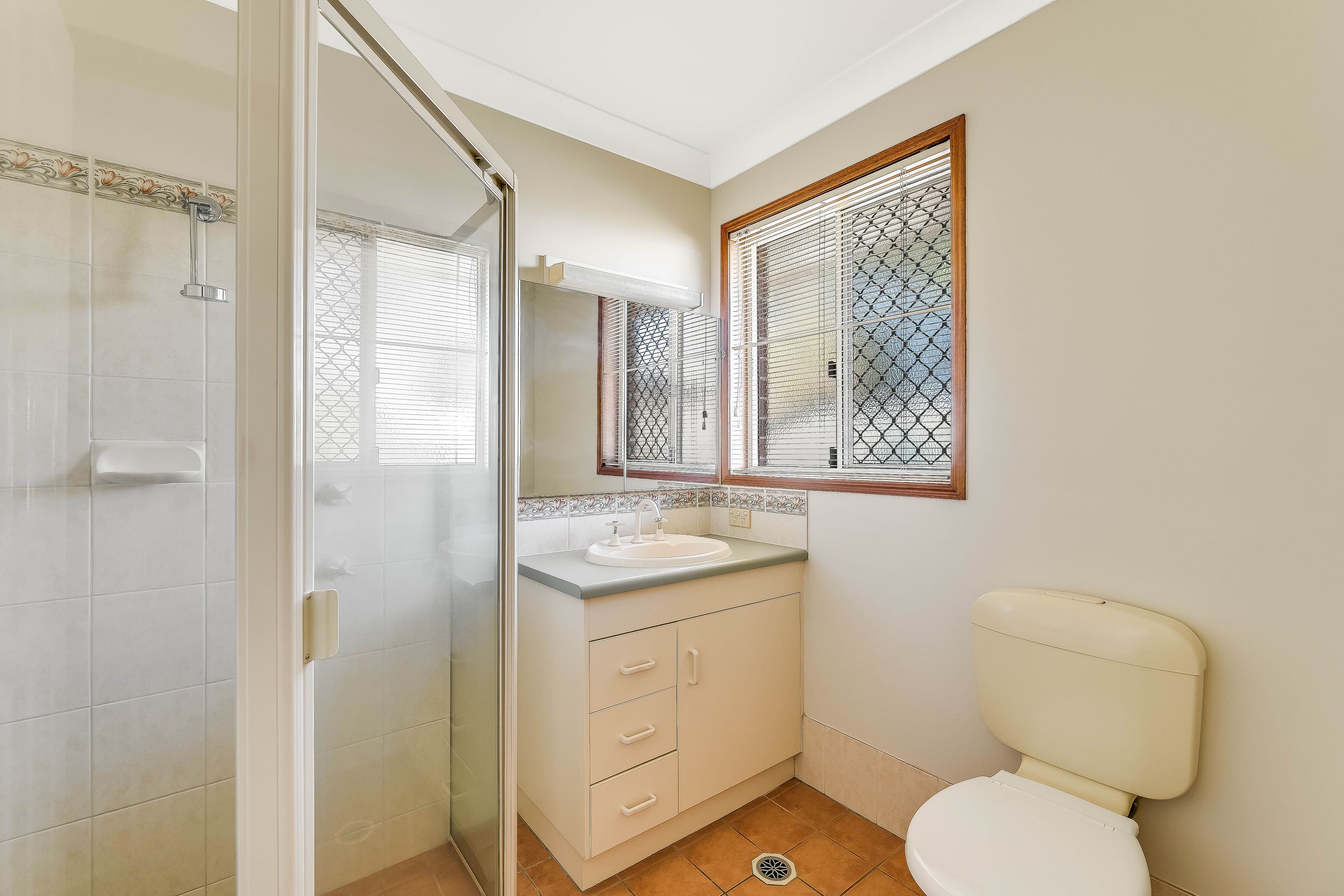 5 Willmington Court, Middle Ridge QLD 4350, Middle Ridge - Thumbnail 7