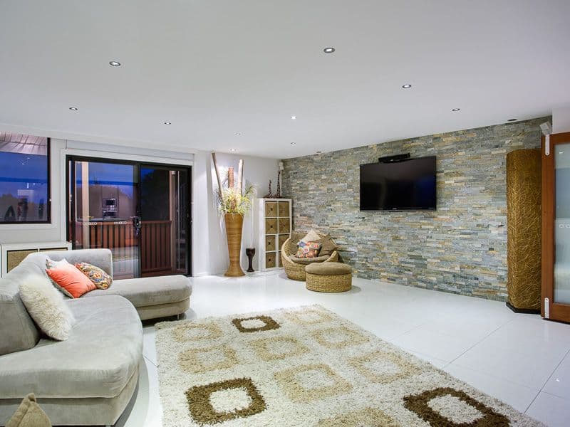 77 Miles Street, HAWTHORNE QLD 4171, Hawthorne - Image 1
