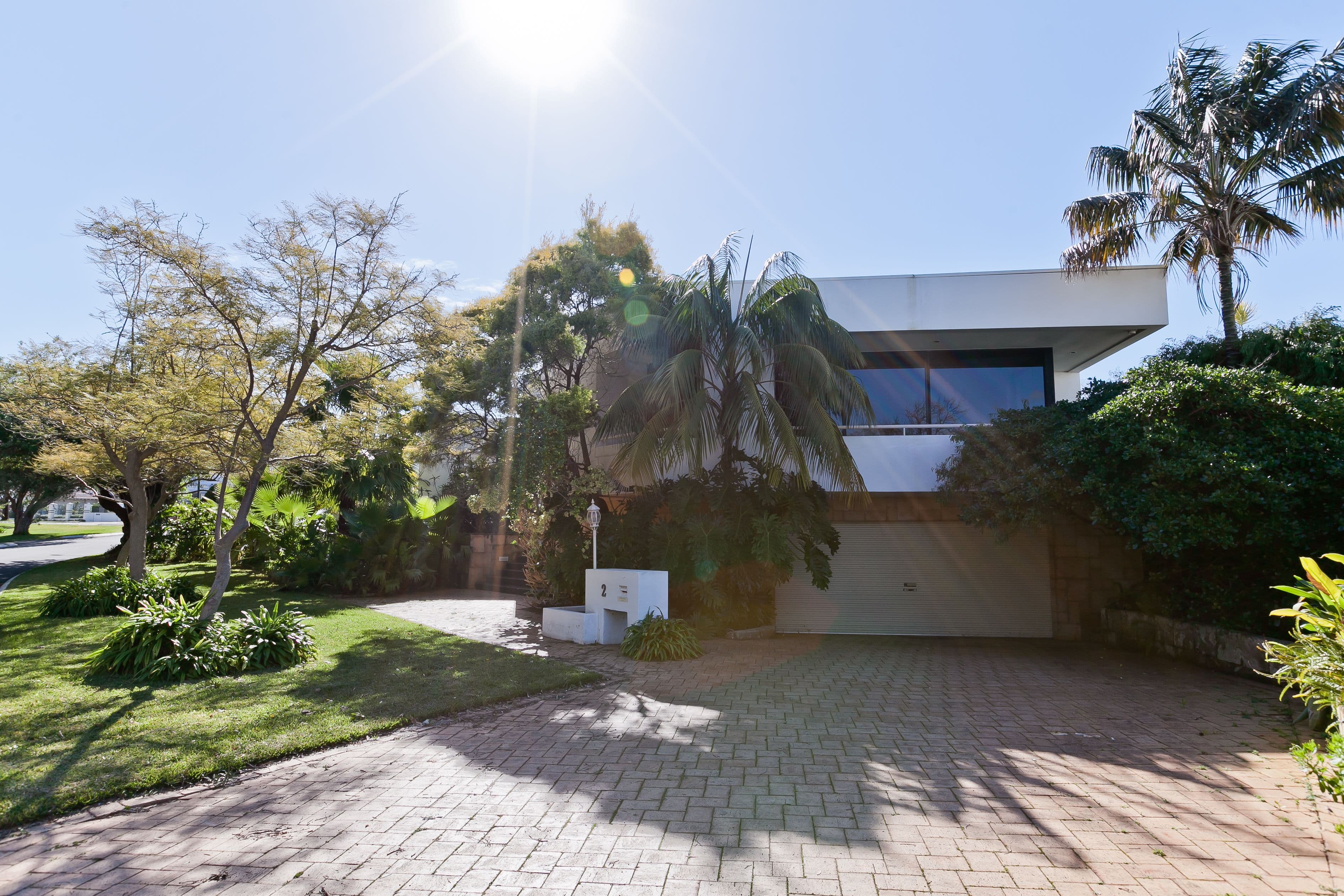 2 Hynes Road, Dalkeith WA 6009, Dalkeith - Thumbnail 2