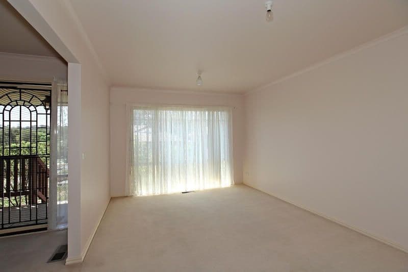 37 Gregg Street, DIAMOND CREEK VIC 3089, Diamond Creek - Thumbnail 3