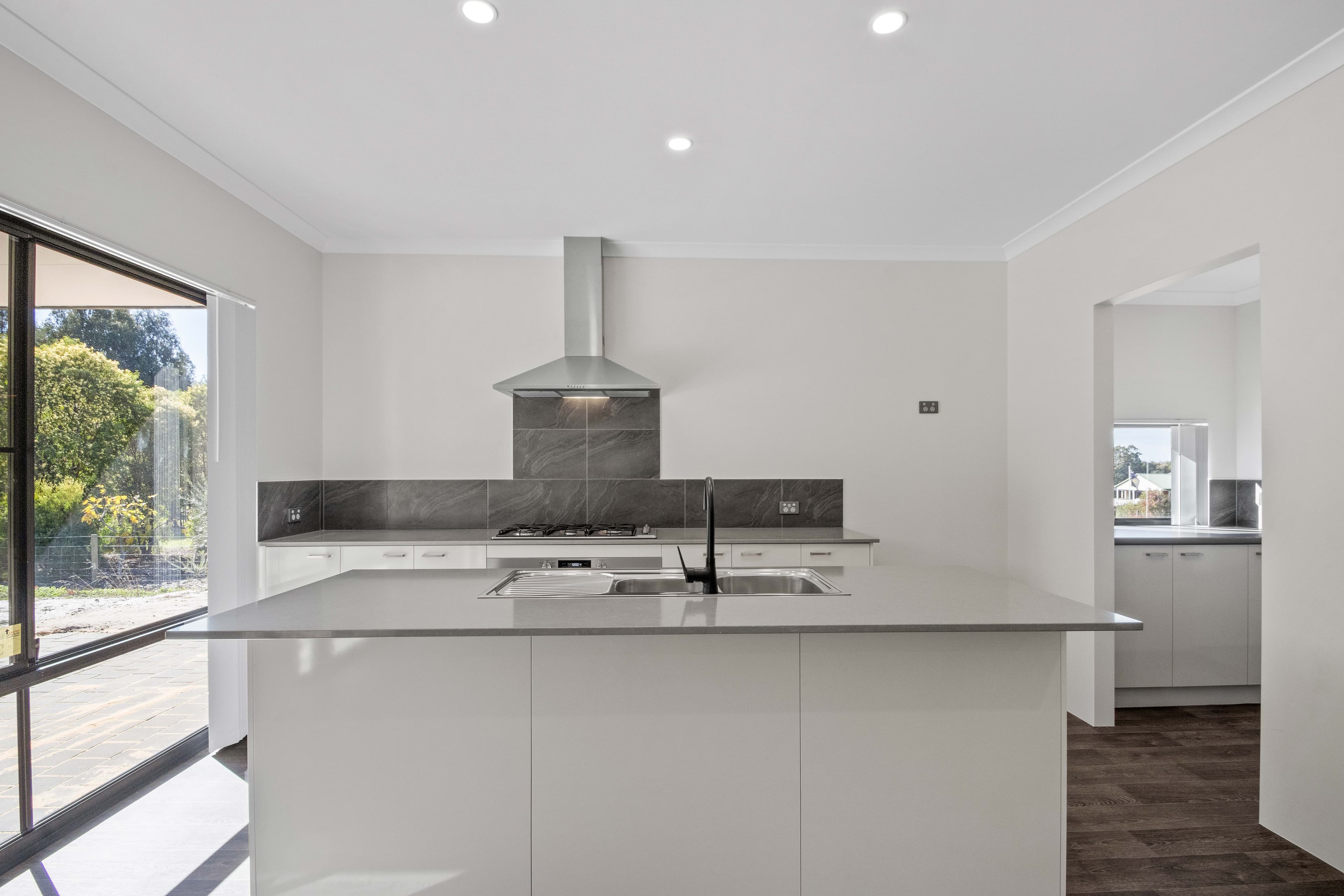 10 Balmoral Drive, Bridgetown WA 6255, Bridgetown - Thumbnail 4