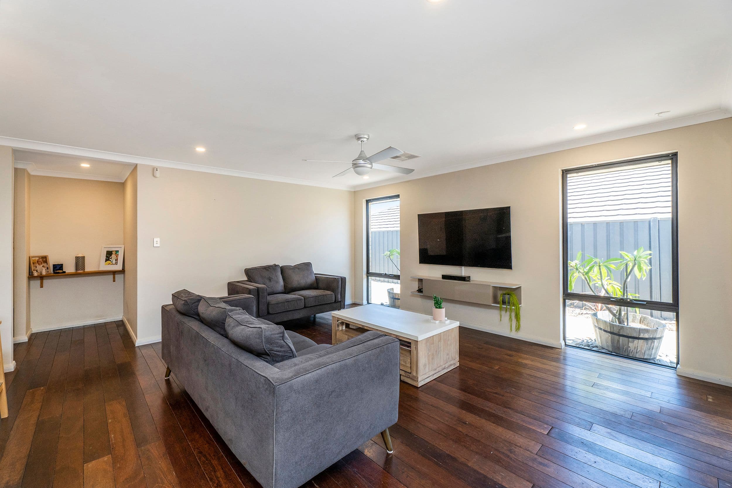 5 Fairchild Drive, Baldivis WA 6171, Baldivis - Thumbnail 2