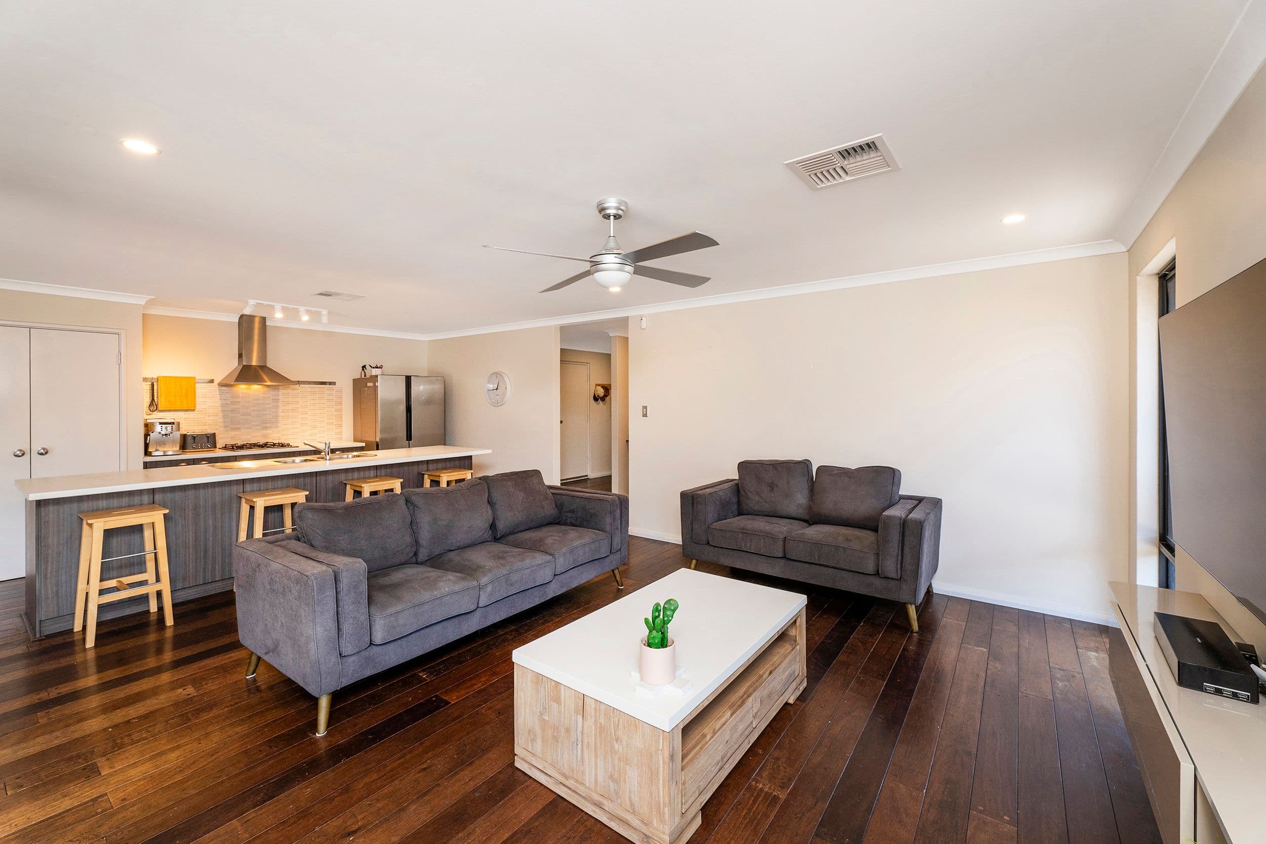 5 Fairchild Drive, Baldivis WA 6171, Baldivis - Thumbnail 7