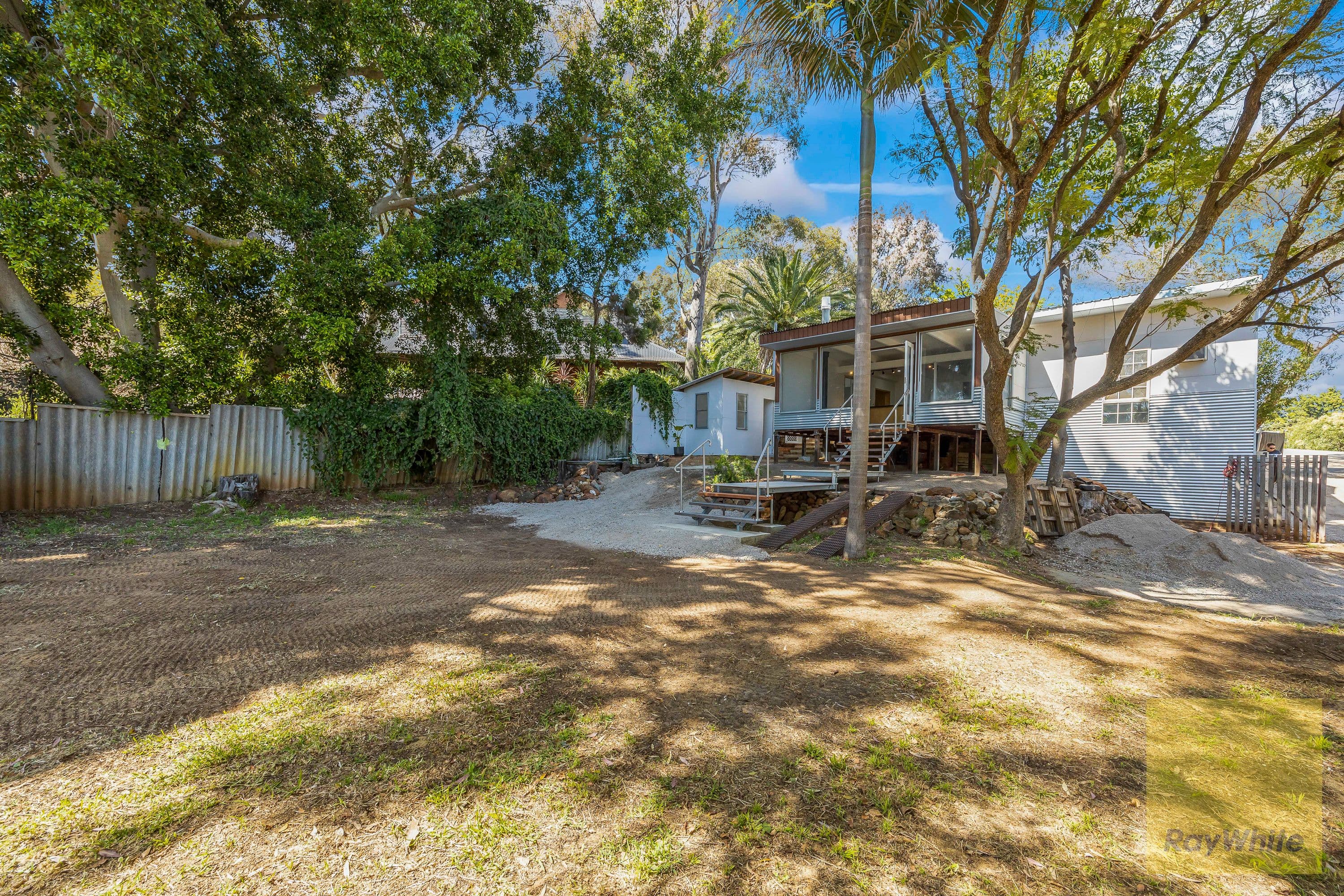 180 Kalamunda Road, Gooseberry Hill WA 6076, Gooseberry Hill - Thumbnail 2