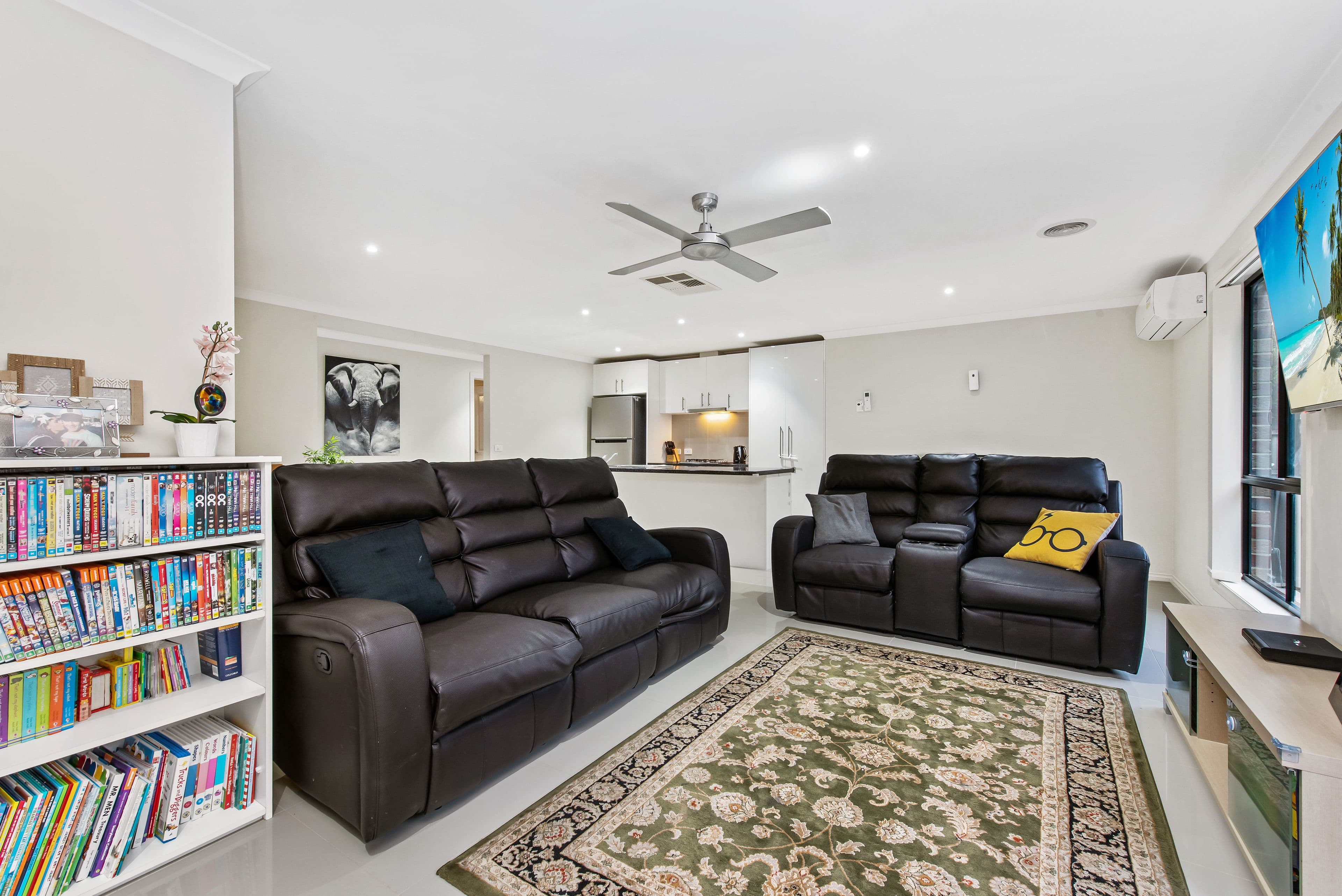 7A Charles Street, Pakenham VIC 3810, Pakenham - Thumbnail 2