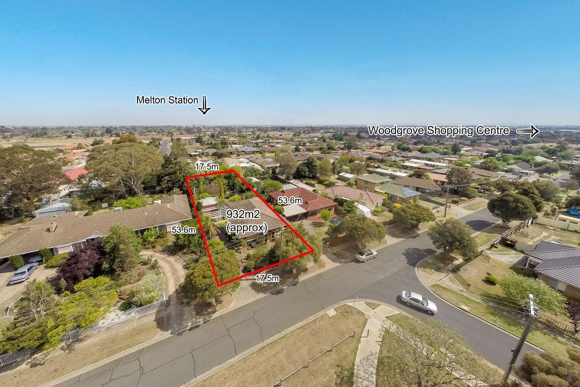 13 Sandra Street, MELTON VIC 3337, Melton - Thumbnail 2