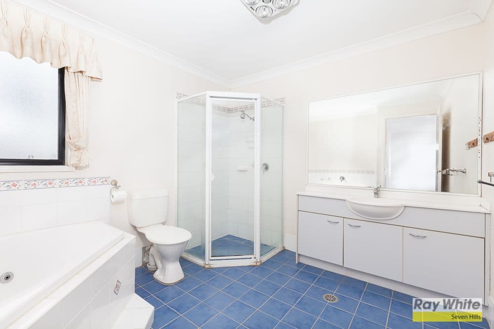 39 Maria Lock Grove, Oakhurst - Thumbnail 7