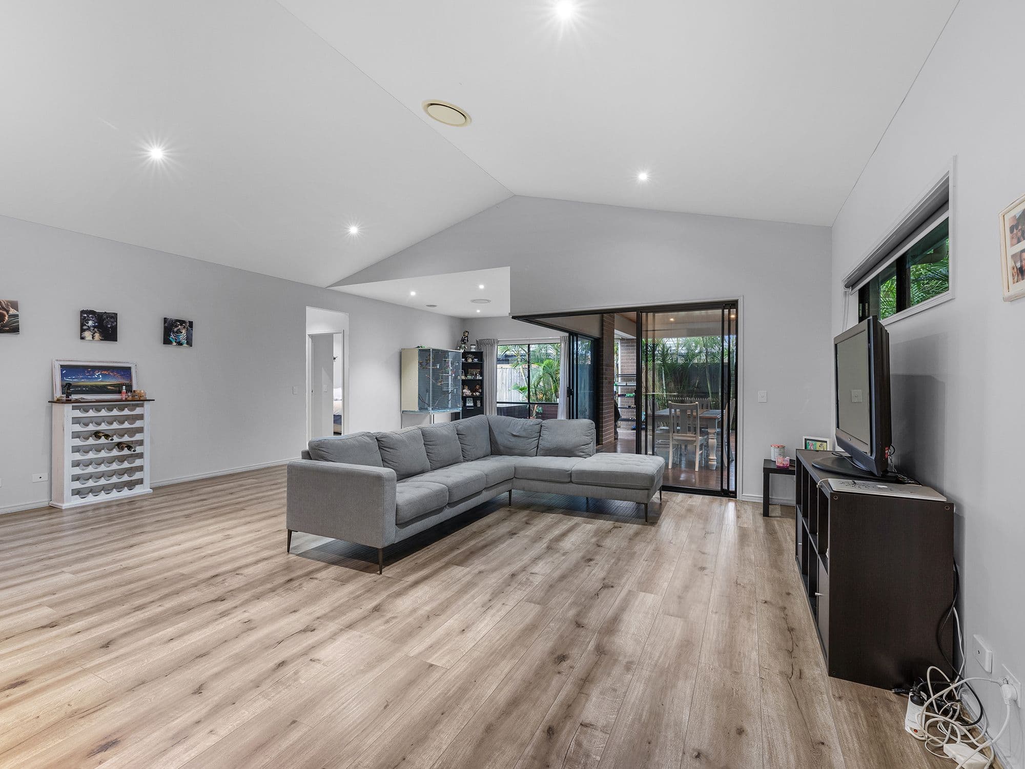 19 Harmony Crescent, South Ripley QLD 4306, South Ripley - Thumbnail 7
