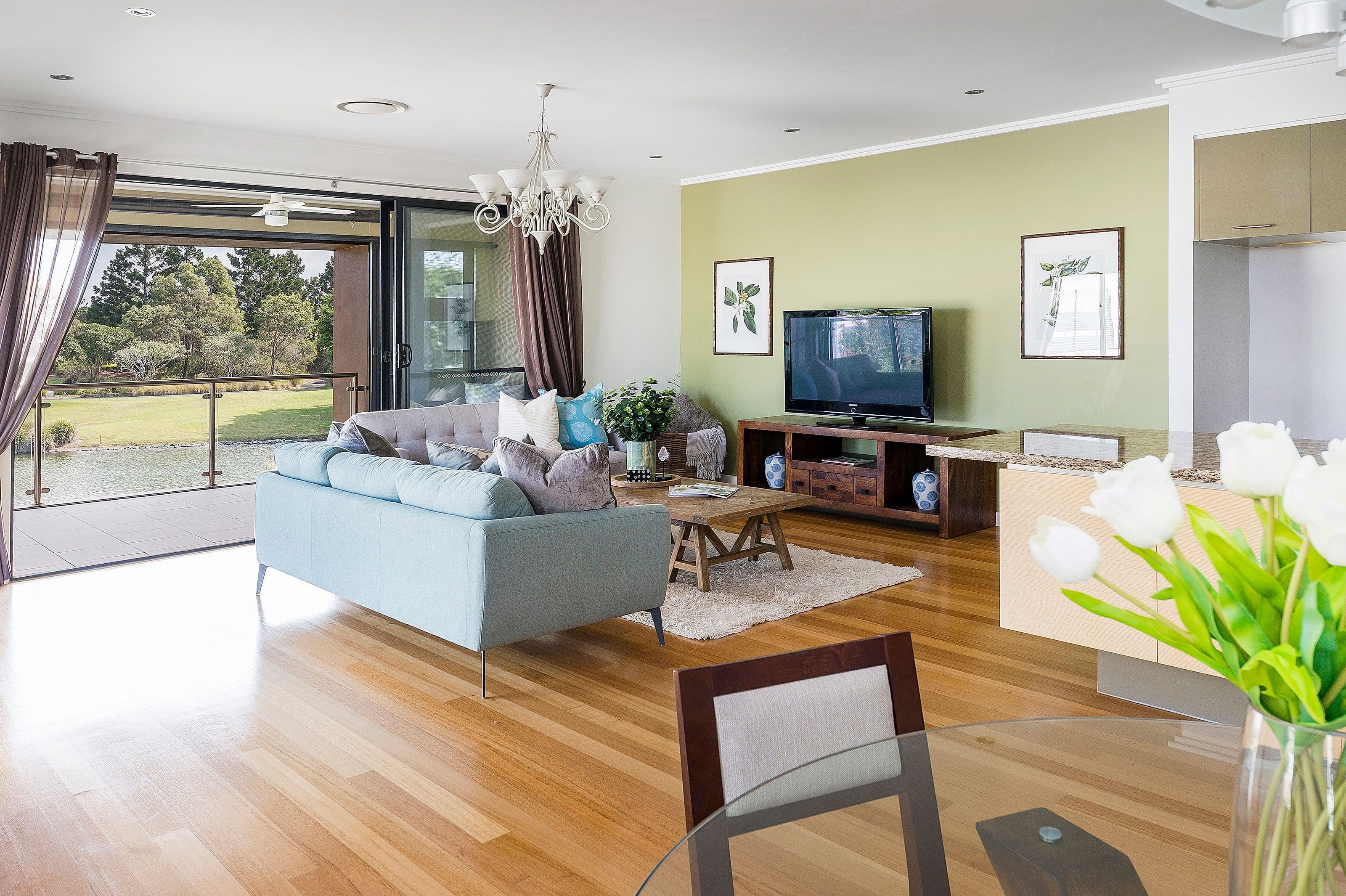6091 Lugano Drive, Hope Island QLD 4212, Hope Island - Thumbnail 4